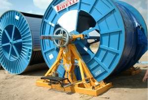 Large cable drum